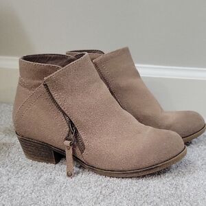 Girls Tan Ankle Boots